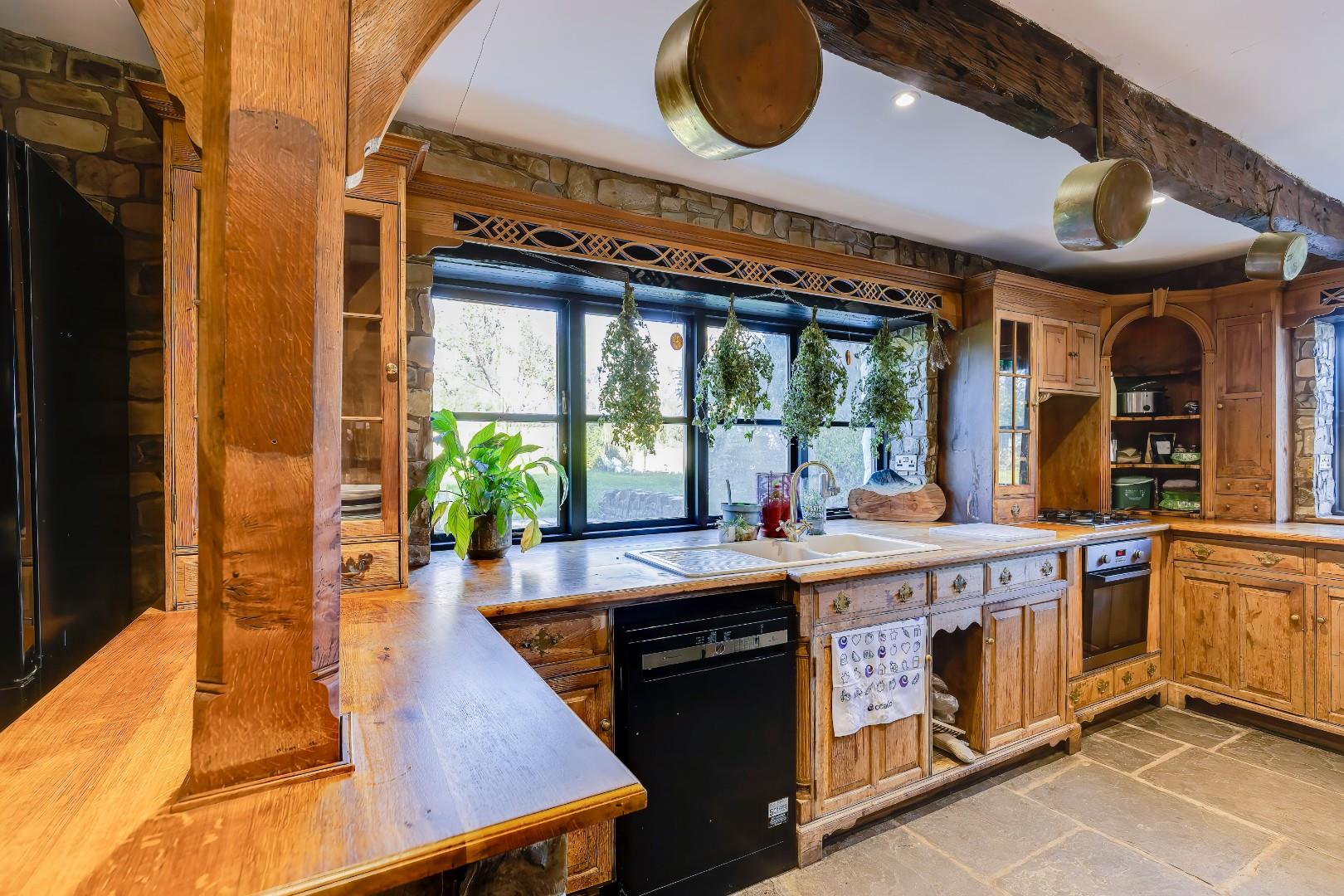 Ty Uchaf, Moulton, Nr Llancarfan, Vale of Glamorgan, CF62 3AB